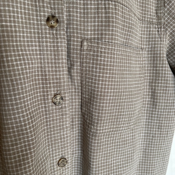 Genre Sport Womens Beige/White Plaid Linen Blend Collared Button Up Blouse SZ 16 - Picture 3 of 4